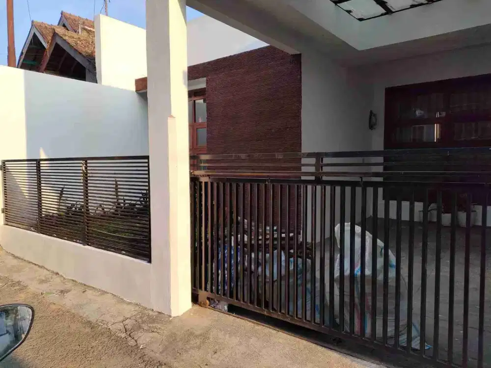 Jual Rumah asri 2 lantai cijeruk lembang