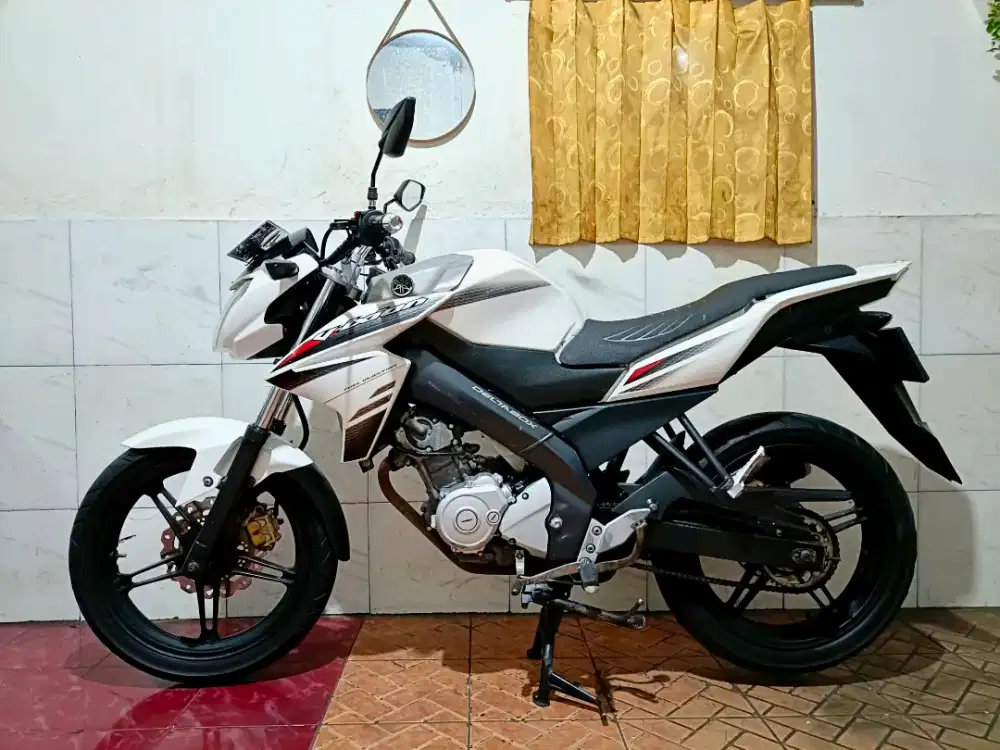 Vixion tahun 2014 mulus/tt boleh gan cash lebih bagus