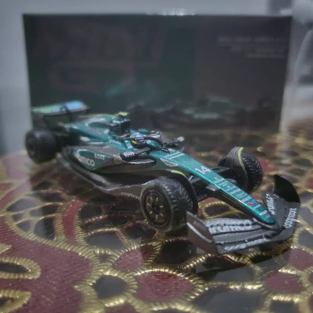Mini GT 1113 Aston Martin AMR24 1/64 (2024 F1 Canadian GP, Formula 1)