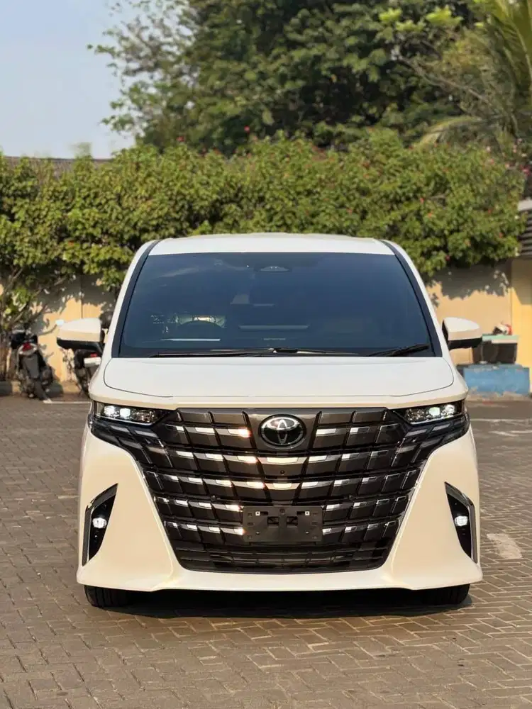 Alphard Hybrid 2026