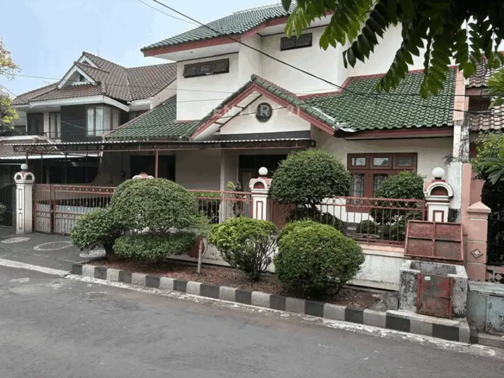 Rumah Strategis Siap Huni Di Kompleks Jaka Permai Bekasi Barat
