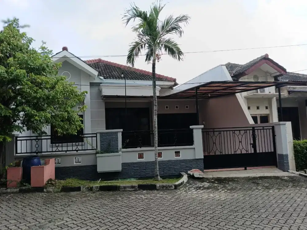 Dijual Rumah di Candi Kencana Candi Asri Semarang