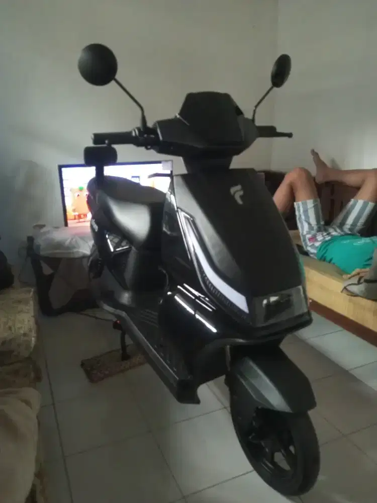 Sepeda Listrik Selis Ofero