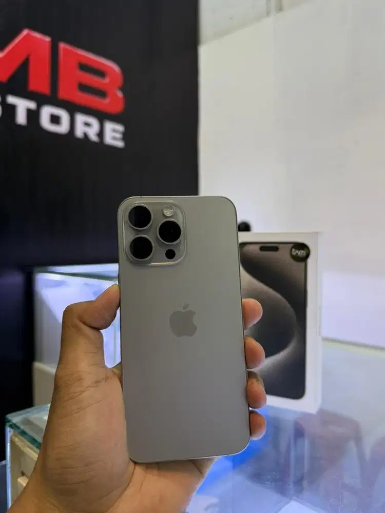 Iphone 15 promax 256gb ibox natural titanium full original mulus