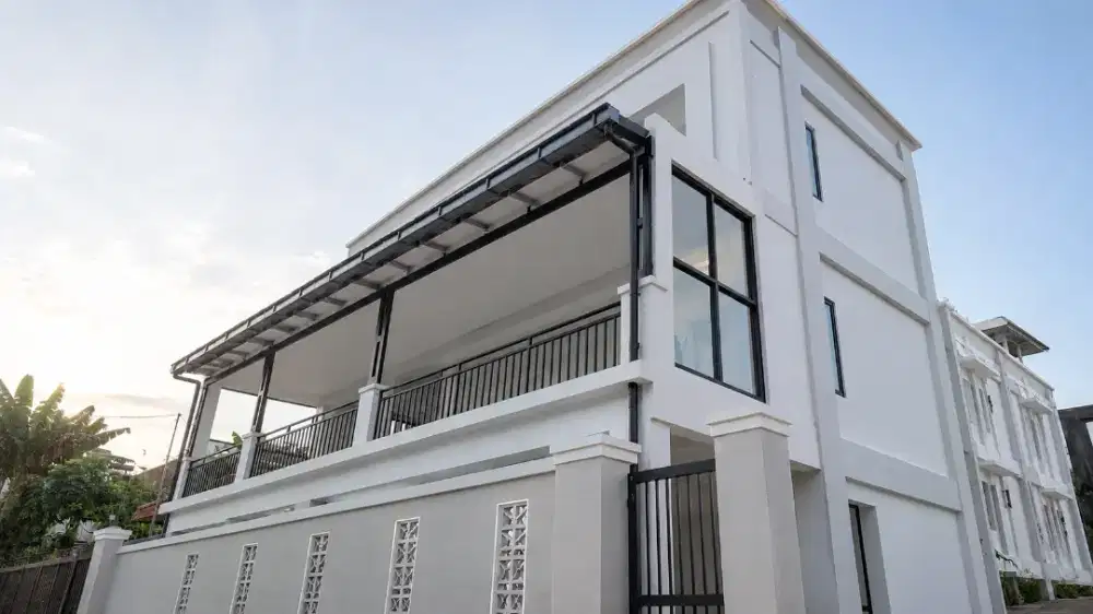 Penjaga Kost di rajabasa