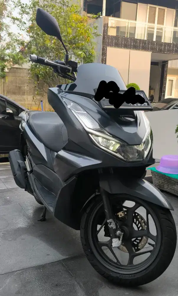 Honda pcx non abs 2023 abu2