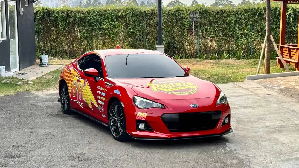 Like new low km 13rb Subaru 2.0 BRZ 2013