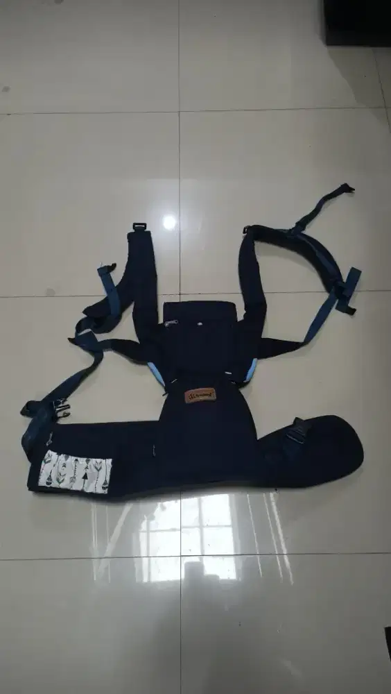 Gendongan hipseat