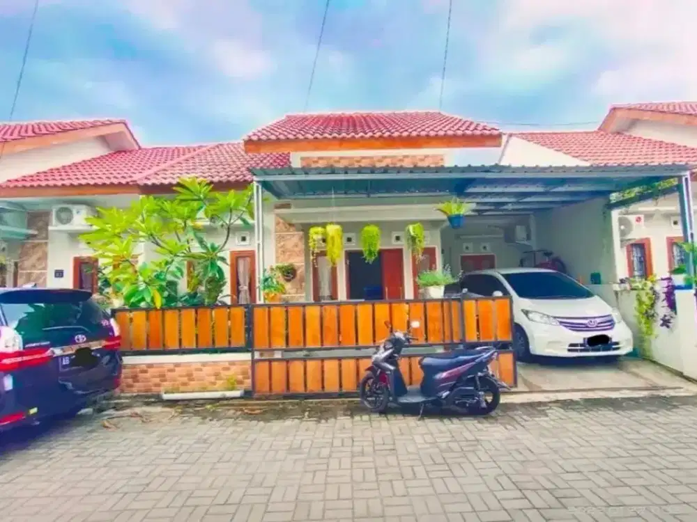 Rumah cantik siap huni semi furnish Maguwoharjo Jogja murah