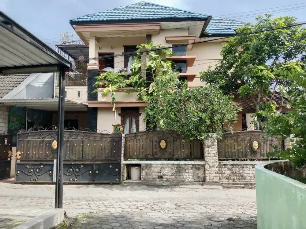 Rumah cantik murah area Plemburan jalan kaliurang km7 dekat UGM Jogja