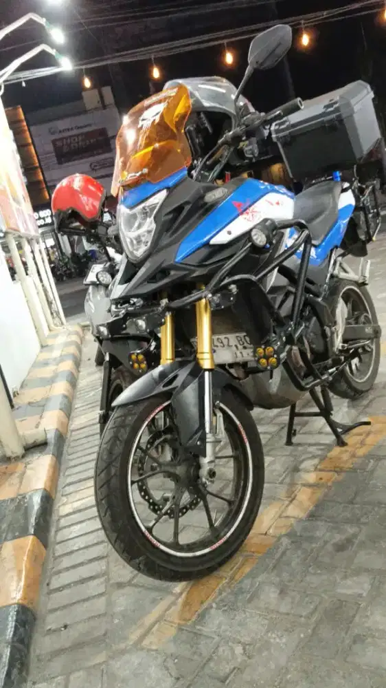 Dijual CB150x SE