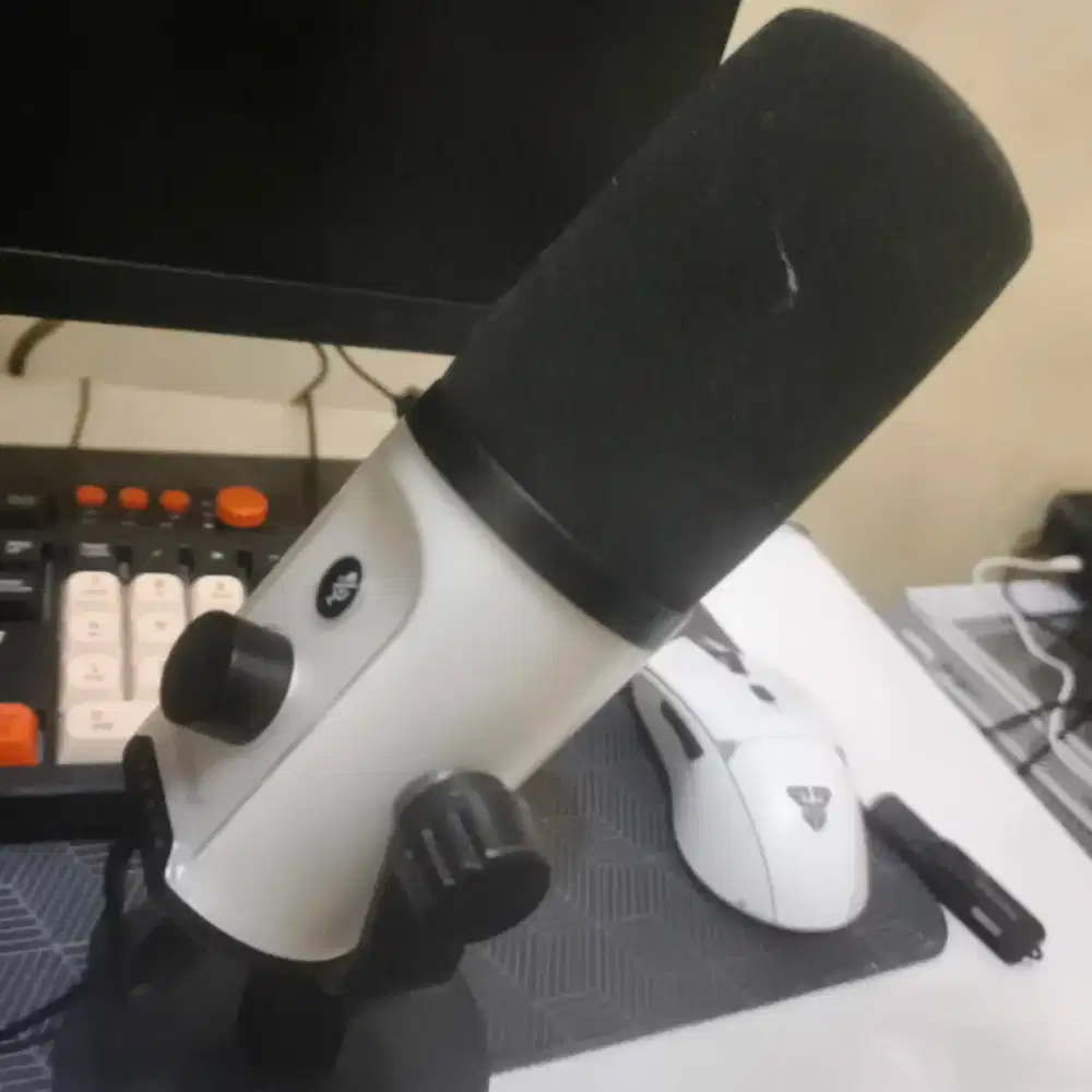 Dijual mic korfly KF-U100 (RGB)