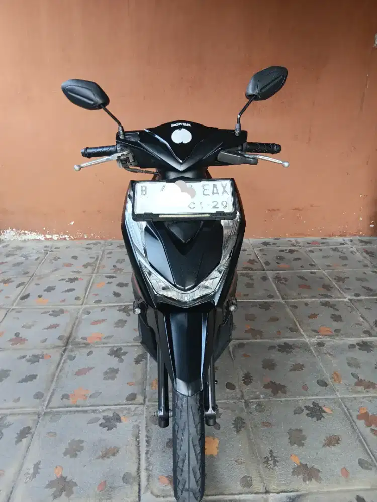 Jual Butuh Honda beat deluxe hitam