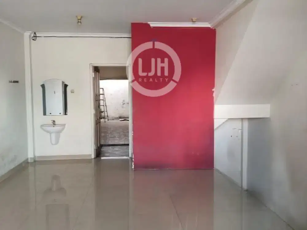 Disewakan Ruko di Cluster Ifolia Harapan Indah Bekasi Jawa Barat 3 Lantai