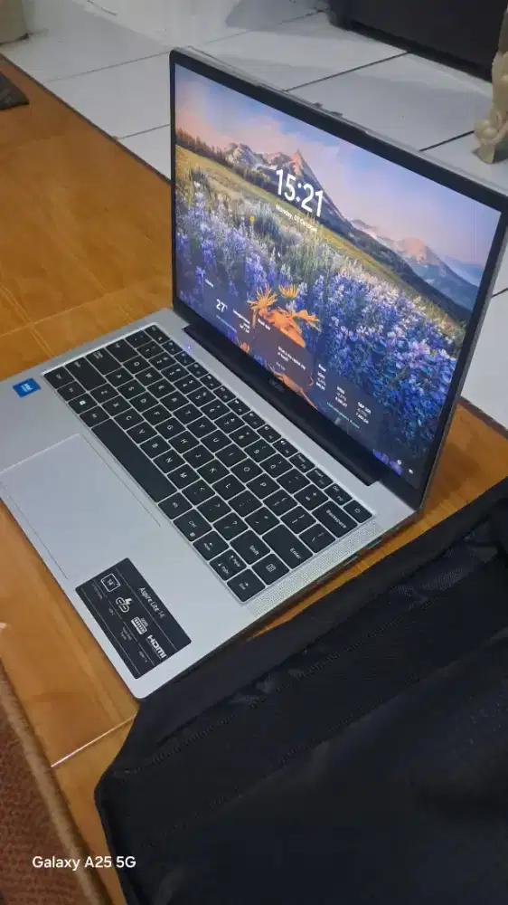 Jual Laptop Acer Free Mouse wareless