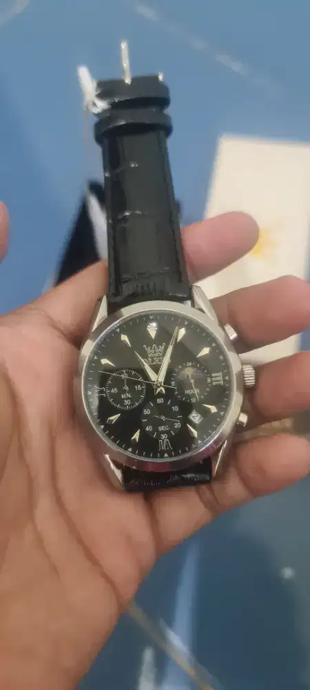 Jam tangan olevs