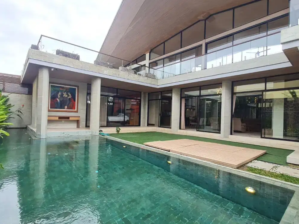 VILLA BAGUS DI SANUR – LOKASI STRATEGIS!