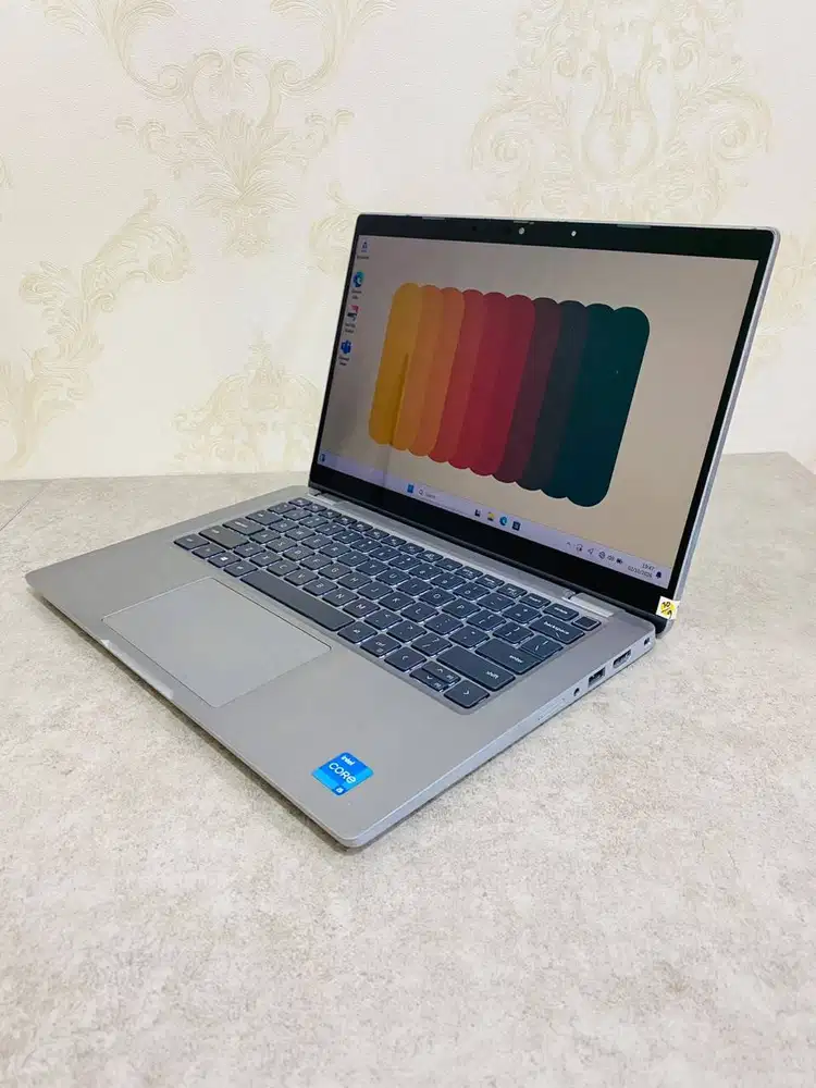 LAPTOP DELL LATITUDE 5320 2 in 1 Core i5 Gen 11 RAM 8 GB SSD 256 GB