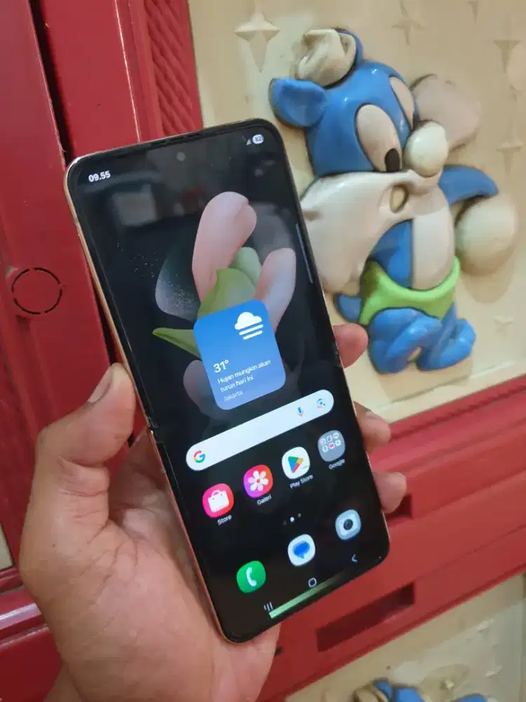 Samsung z flip 4 5G ram 8/128 Hp ajah