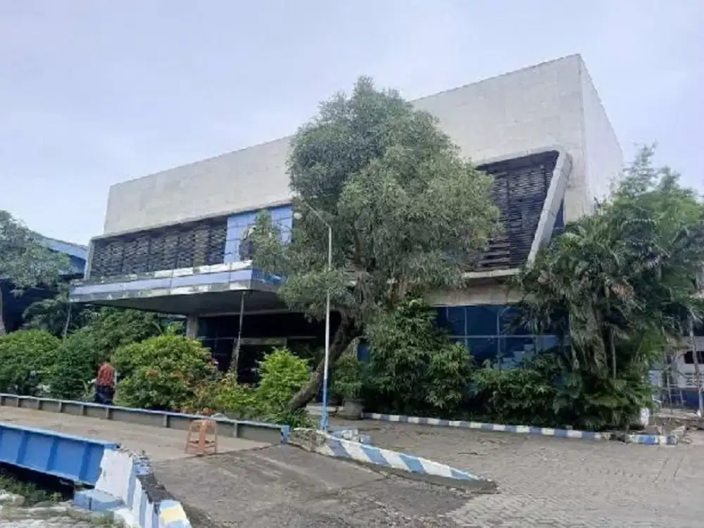 TERMURAH PABRIK + GUDANG 1,3 HEKTAR DI 0 JALAN RAYA MAYJEND SUNGKONO GRESIK
