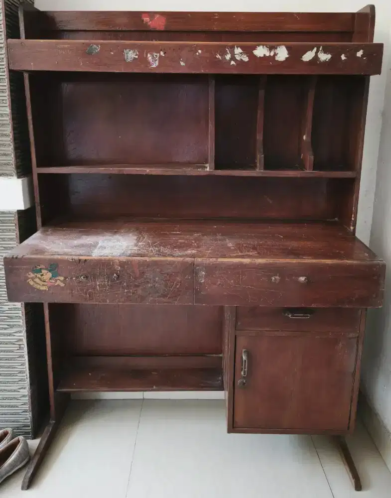 MEJA BELAJAR KAYU JATI