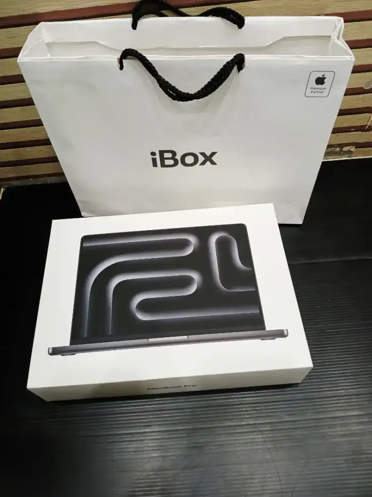 Macbook Pro M5 Pro 14Inci 24/1TB New Garansi iBox