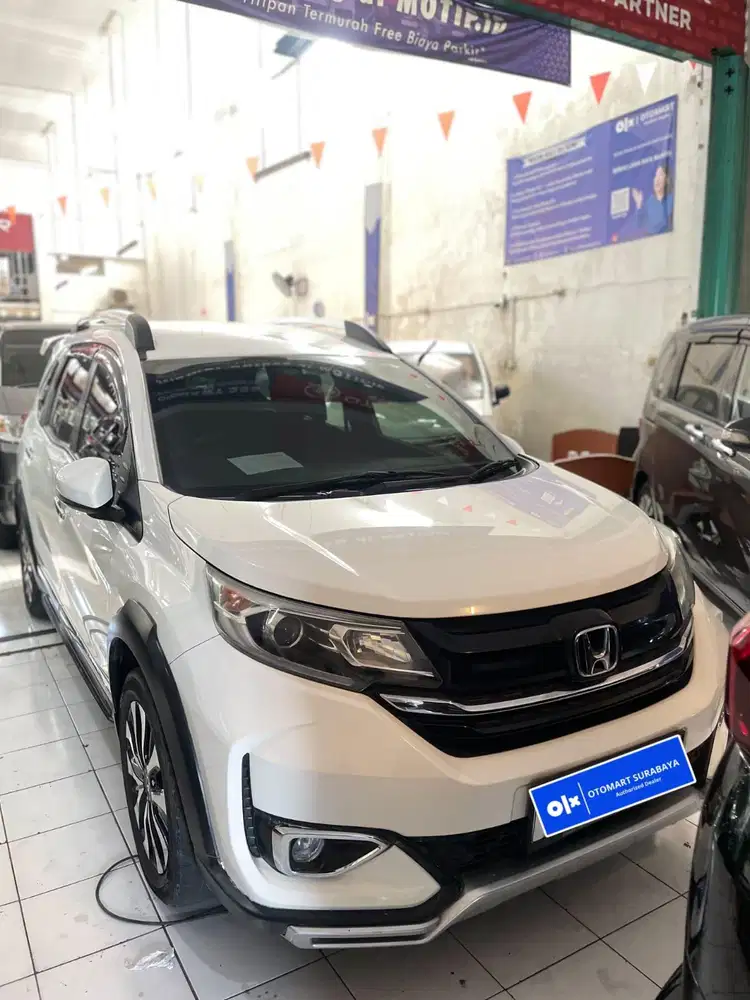 HONDA 2021 BR-V E PRESTIGE 1.5 AT PUTIH MEWAH OTOMART 286 KENJERAN