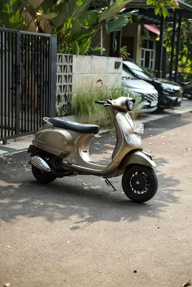 JUAL MURAH VESPA LX 150cc 3V