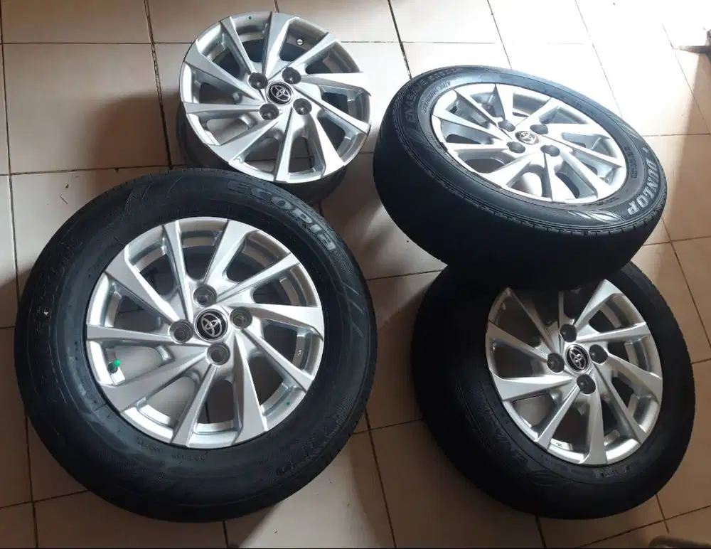 FS Velg OEM/Standar Toyota All New Agya 2024 seperti baru+Bonus 3 Ban