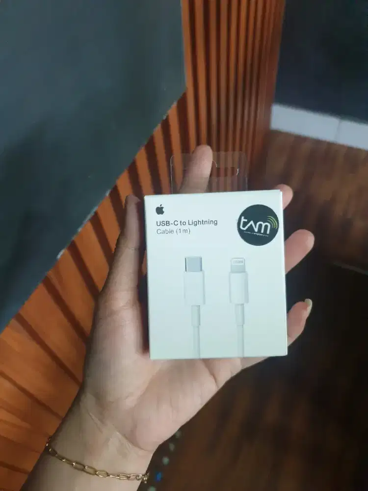 Kabel Lightning iPhone USB-C to Lightning 1 Meter Baru