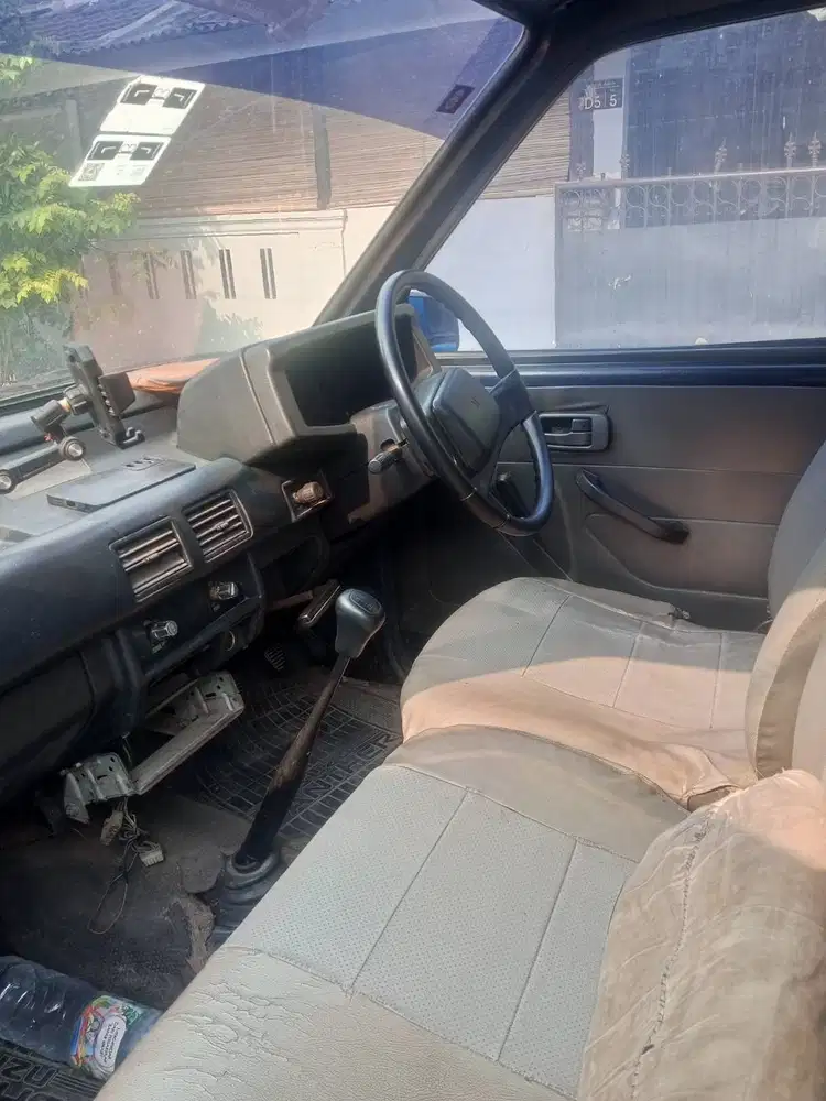 Jual Mobil Panther Box 2002