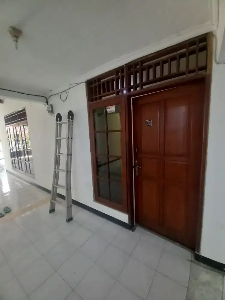 kontrakan petakan