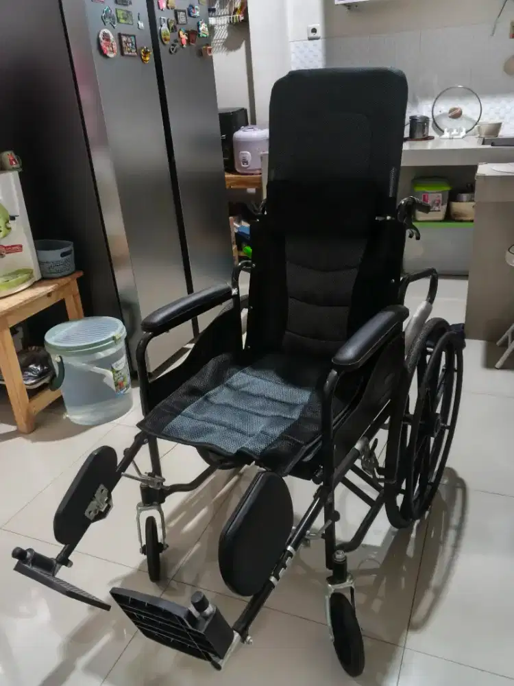 Kursi Roda Bekas