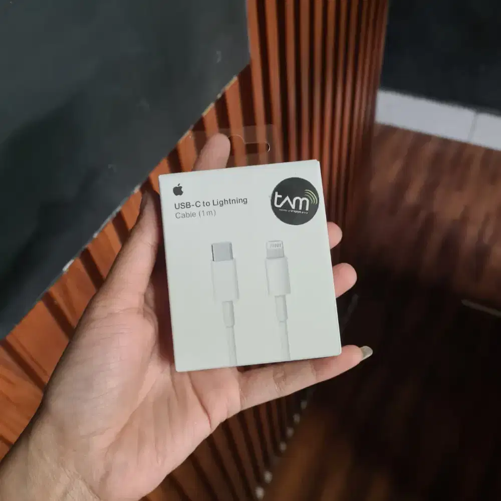 Kabel Lightning iPhone Baru – Kabel Charger iPhone USB to Lightning