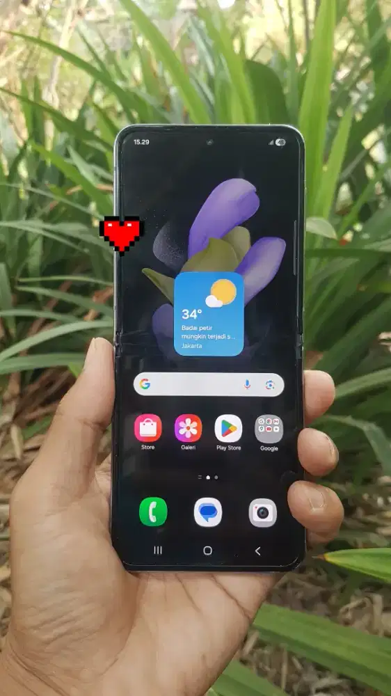 Samsung Z flip 4 8/128 SEIN
