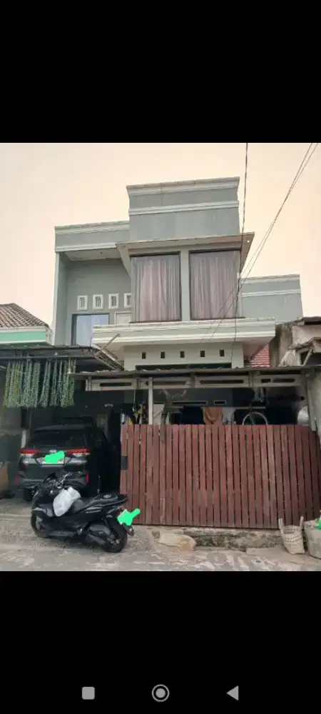 Jual cepat rumah 2 lantai murah meriah
