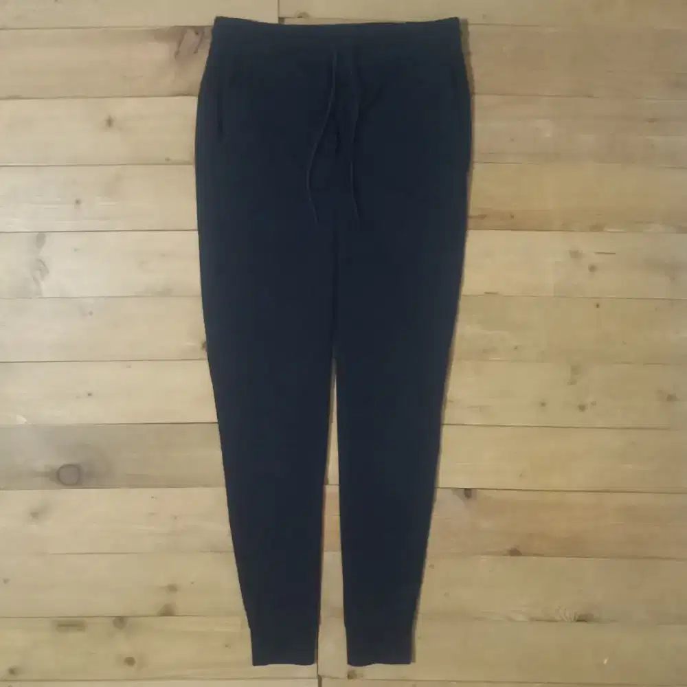 Uniqlo Dri Fit Jogger Training Celana Panjang Navy Peach