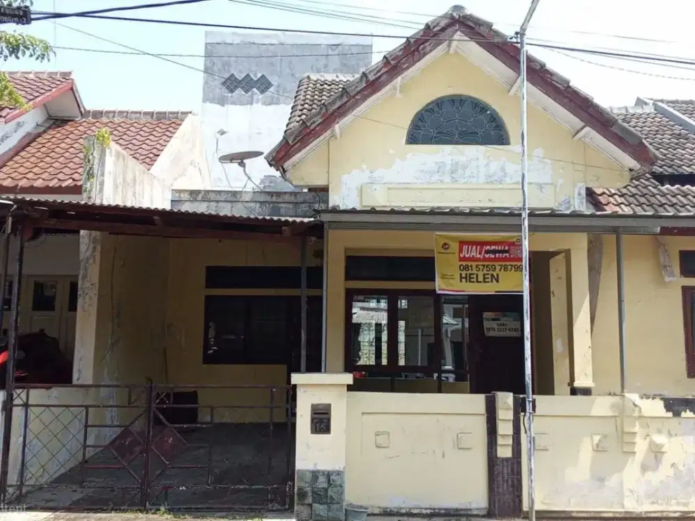Rumah di daerah Semarang Indah