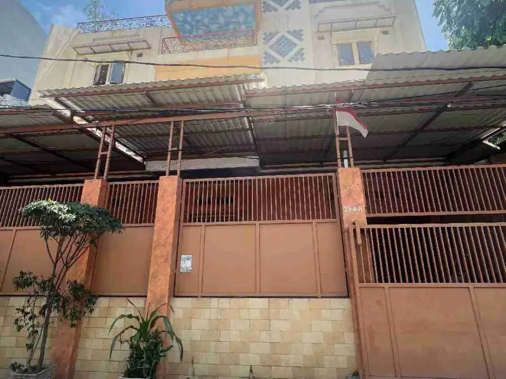 RUMAH 17 x 24  DIBAWAH NJOP 40% SIAP HUNI BUNGUR JAKARTA PUSAT