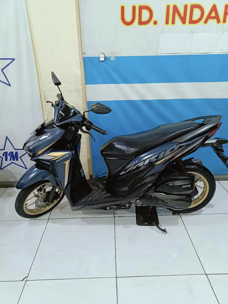 Biru doff HONDA VARIO ESP CBS ISS EXCLSV FI ECO 125 2022 bisa kredit