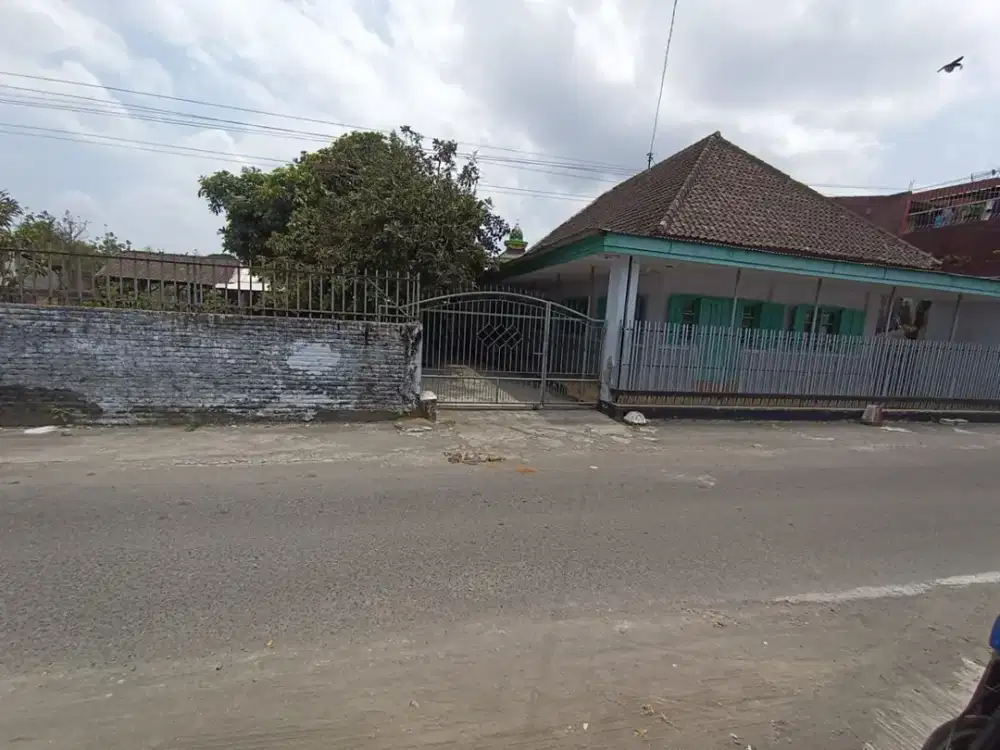 BU Dijual Tanah Dan Bangunannya dekat Kota Blitar