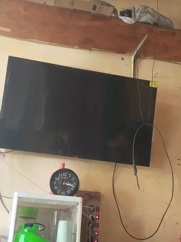 TV Sharp 43 inc