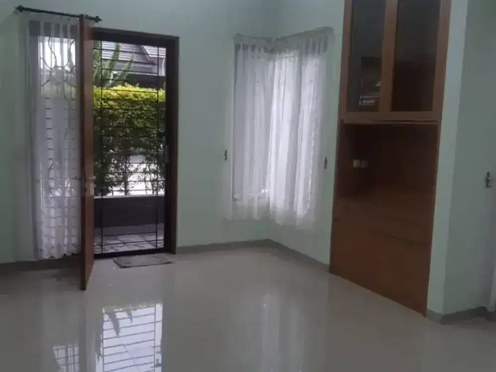 Disewakan Rumah Siap Huni di Cherry field Bandung