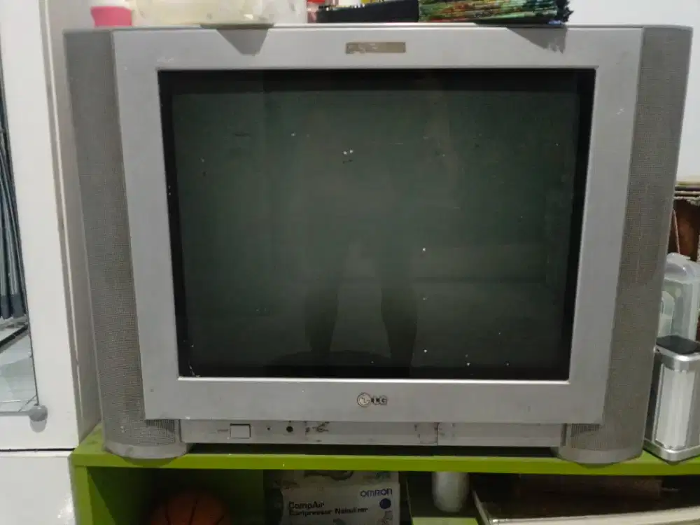 Televisi analog merk LG
