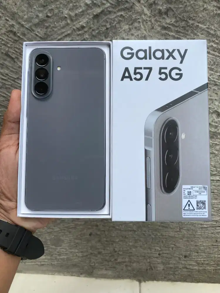 Samsung Galaxy A57 5G 8/128  (Awesome Gray), Ex SEIN, Grs Agustus 2027
