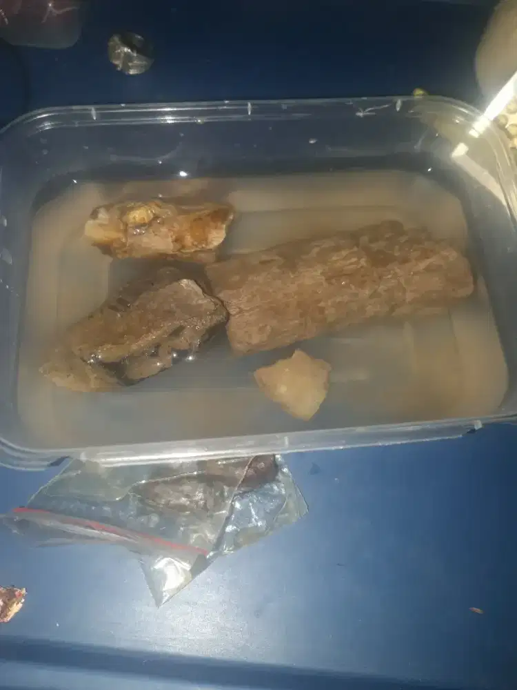 Kalimaya Batu bongkahan
