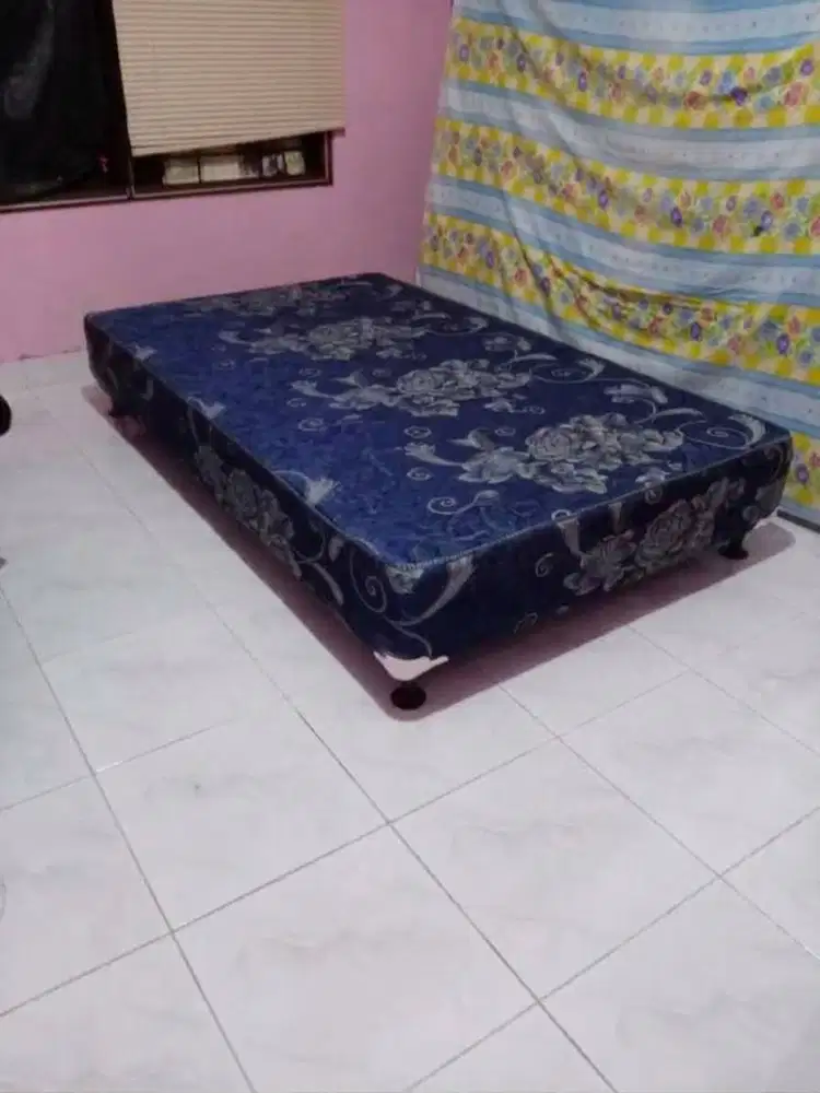 Dipan Kasur Minimalis Single Size 120x200 cm (Bonus 2 Bantal + 2 Glg)