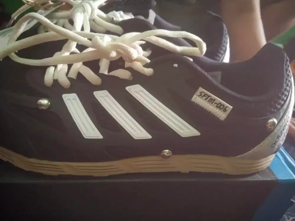 Septu cewe Adidas