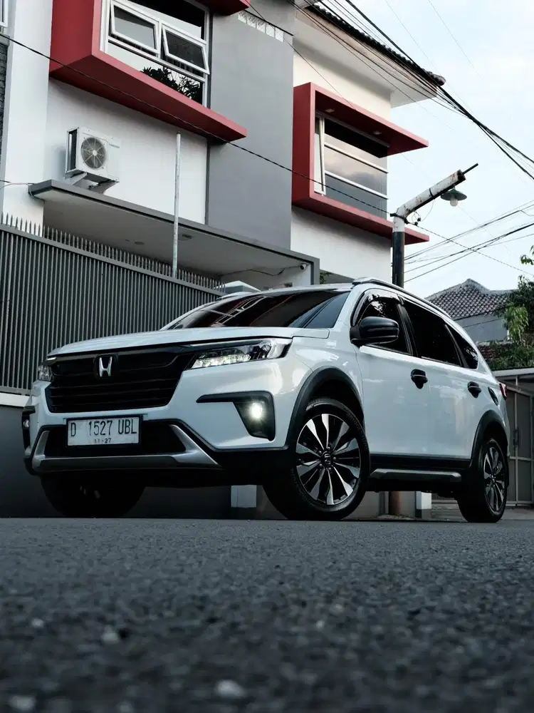 Honda All New BRV Prestige CVT non sensing 2022 putih bandung BR-V