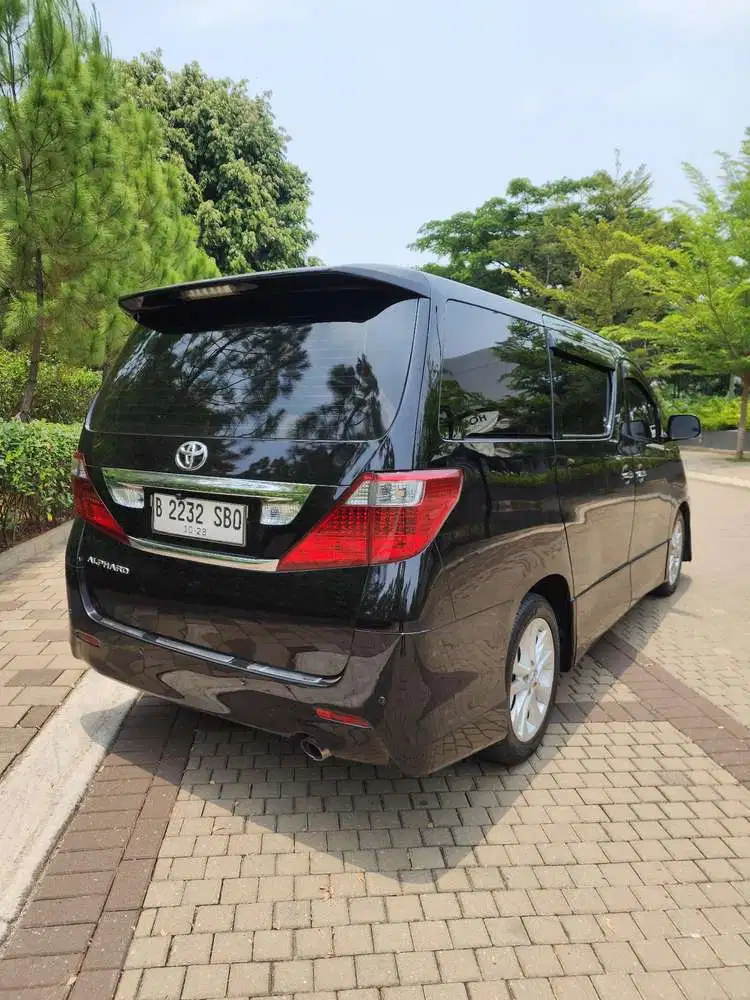 Toyota Alphard 2009 Bensin
